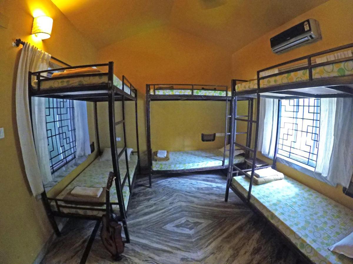 Jungle By Sturmfrei Vagator Hostel Екстериор снимка