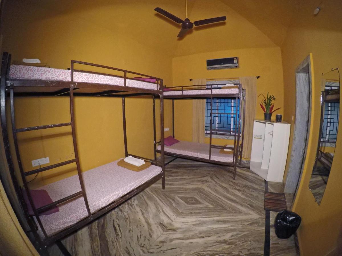 Jungle By Sturmfrei Vagator Hostel Екстериор снимка